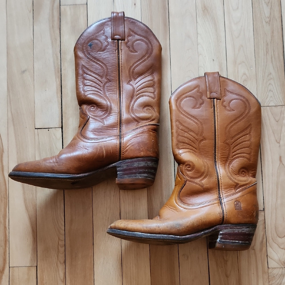 Classic Brown Western Cowboy Boots